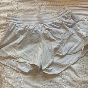 White Lululemon Low-Rise Hotty Hots